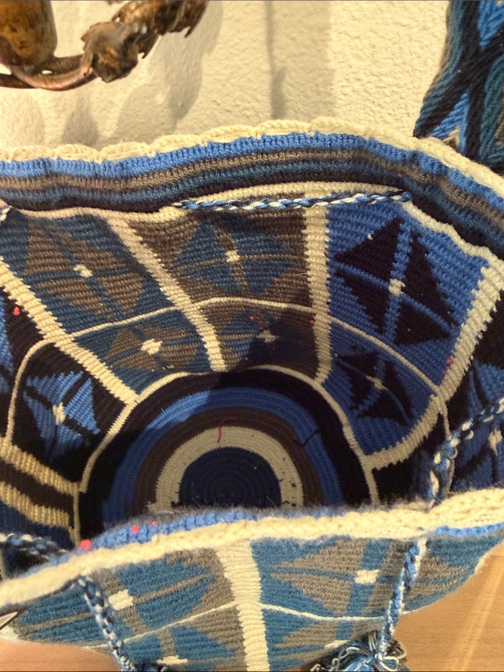 Handwoven Blue Patterned Bucket Bag by ARTERALDA Mochila WYU 100% Colombian New - Picture 4 of 5